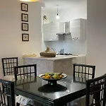 La Casa Di Tonia شقة